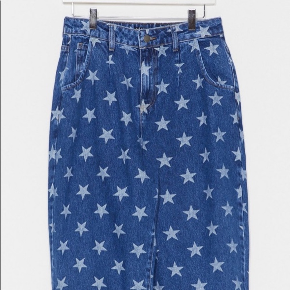 NWT! Nasty Gal Baby Your a Star Tapered Jeans